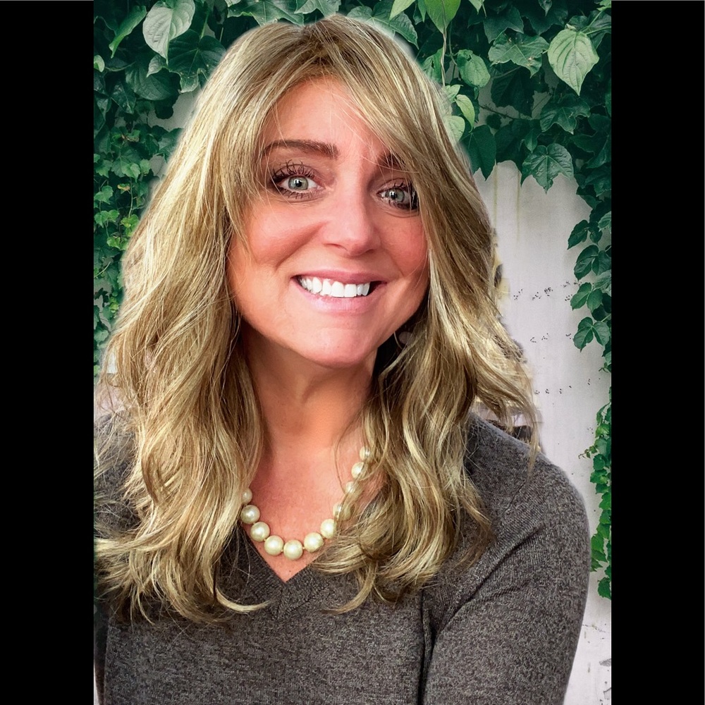 Meet your Posher, Gina
